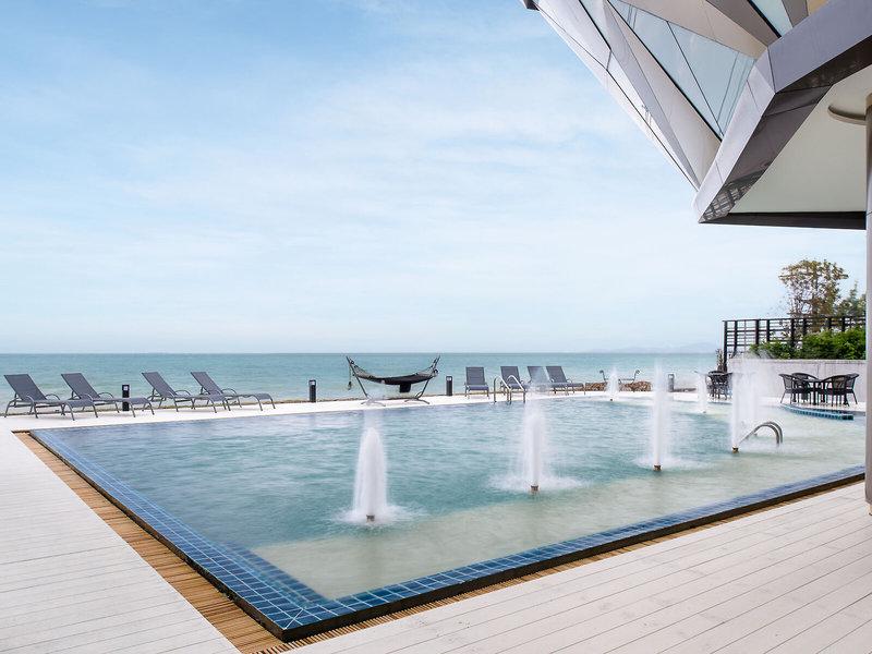 044602CEED84682ECC85D67BAAE7E947