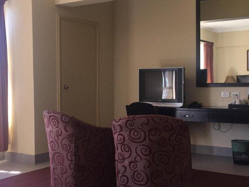 7FC32981E39AEFECA8B822EF5F0E4B8F