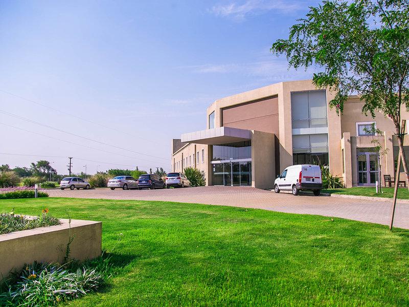 53ED664149CFBA88F84561BF2F0E8EA2