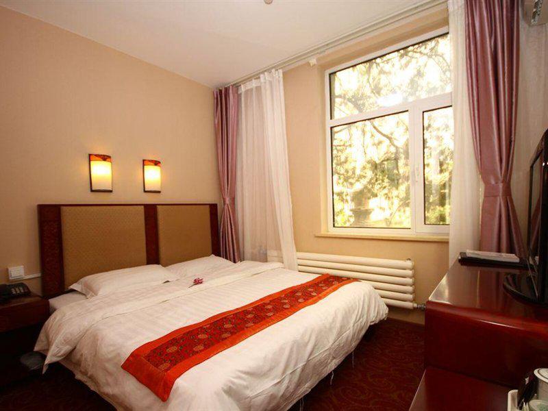 56C60B2B742E9A860C208A85F8351F43