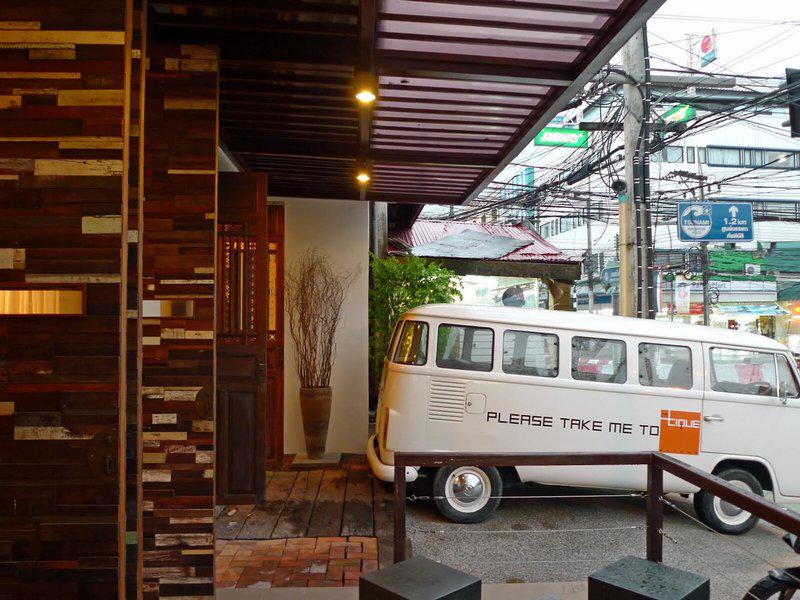 3CDB640B128652C74BD1B56C4ECC0B53