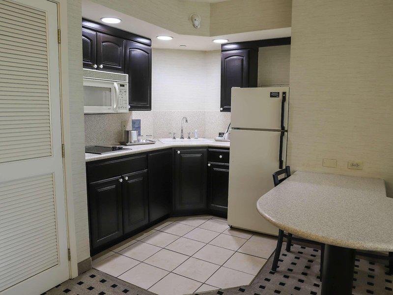 DBA801AA6EFC7C4D80B319FDE10E8ADB