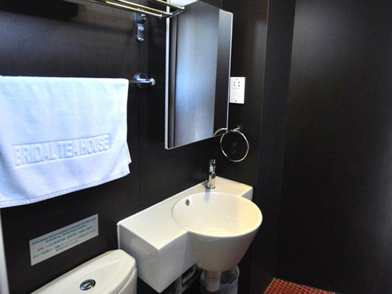 A658D46AF4702DBCD0BFD1308DA5A237