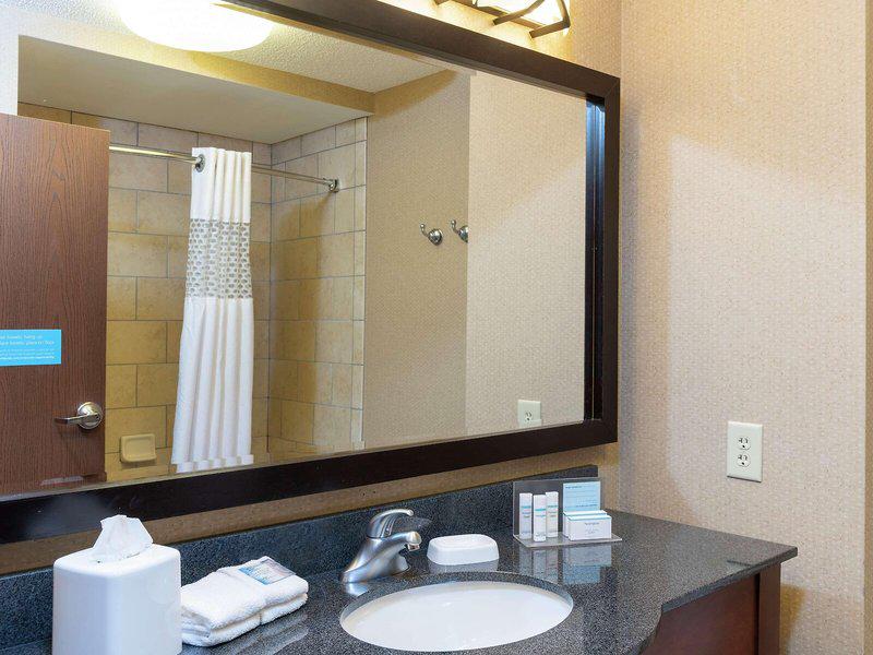 9822032D52263061995C40263B661F55