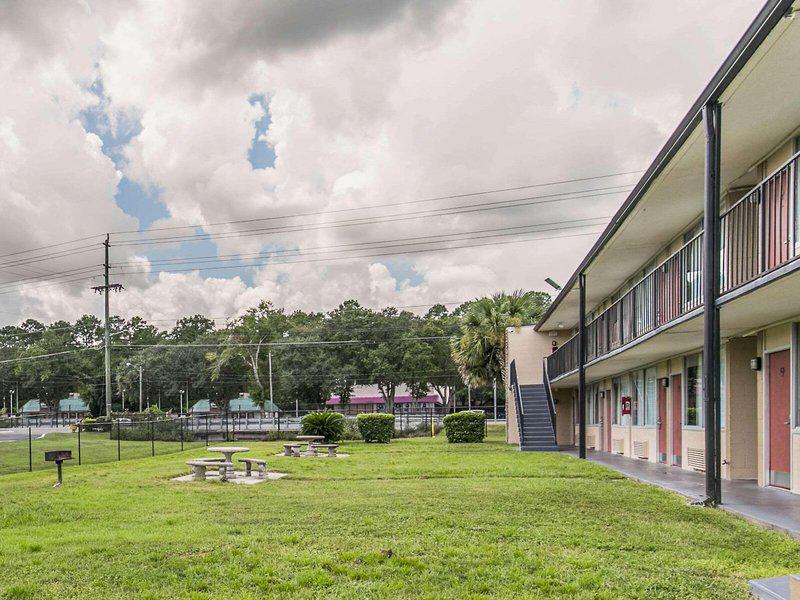 D4F9E66695AF01398F59952EBB8BEE35