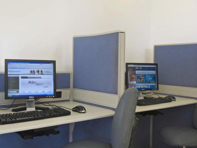 F47B403488A4C798E84D265FBD2D9247