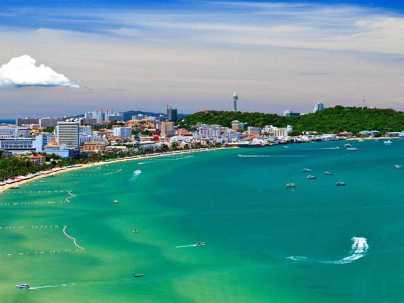 EAE39E2C143FADD936FBB7D2BBA9B64E