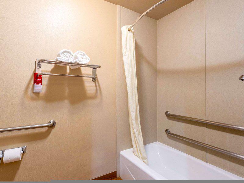 DFDCB0668985398C9AE2C58BF5CFE39C