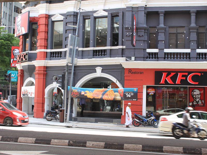 0838E1971B4D2FE3B37ED741E77E935D