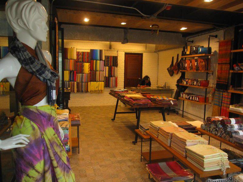 392006F53FF78D750F4179D1AF778EA2