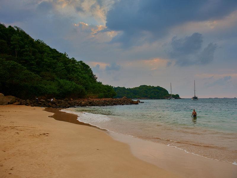 7FAA899290FDAB89EA3BA399002C7A36