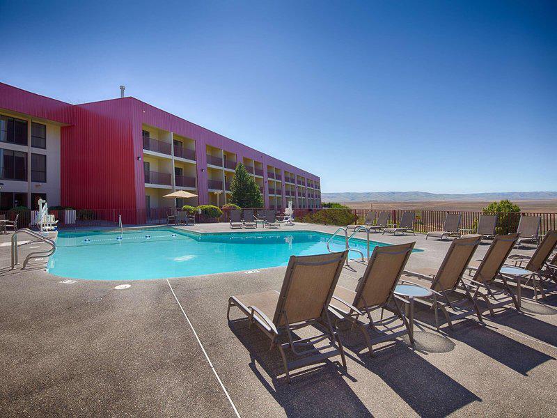 8D4068844DEF376FE7A980C083E6F34D