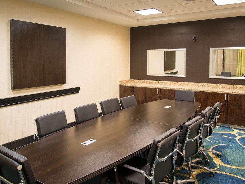 392F858C3F699E424033F1698D5DCA16