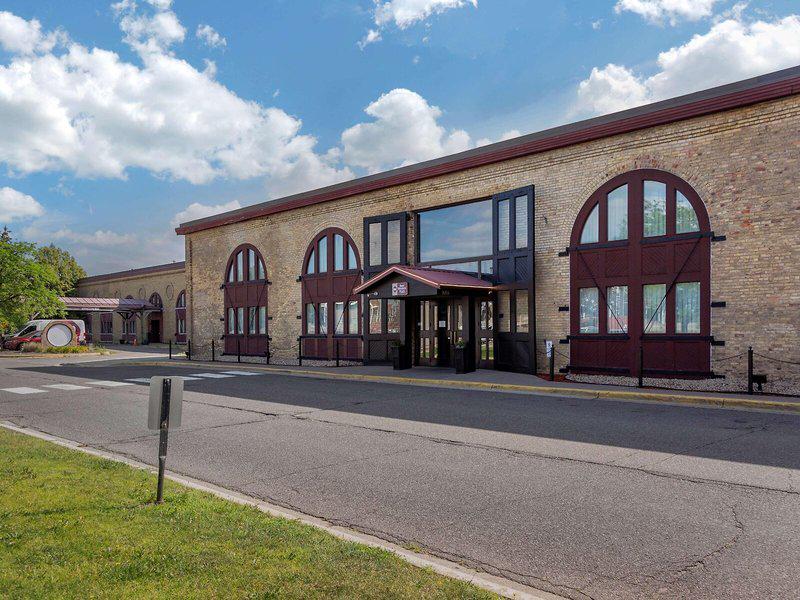 3BB9EFCB0179E916ADEDFAE413811633