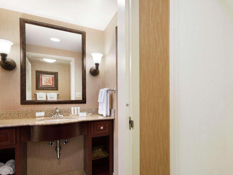 3D42C6DC78361E009EA794D766EA405E