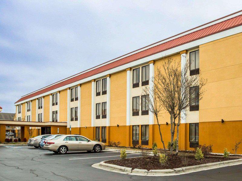 D90E9BABFA36742F7B658E2A13116F43