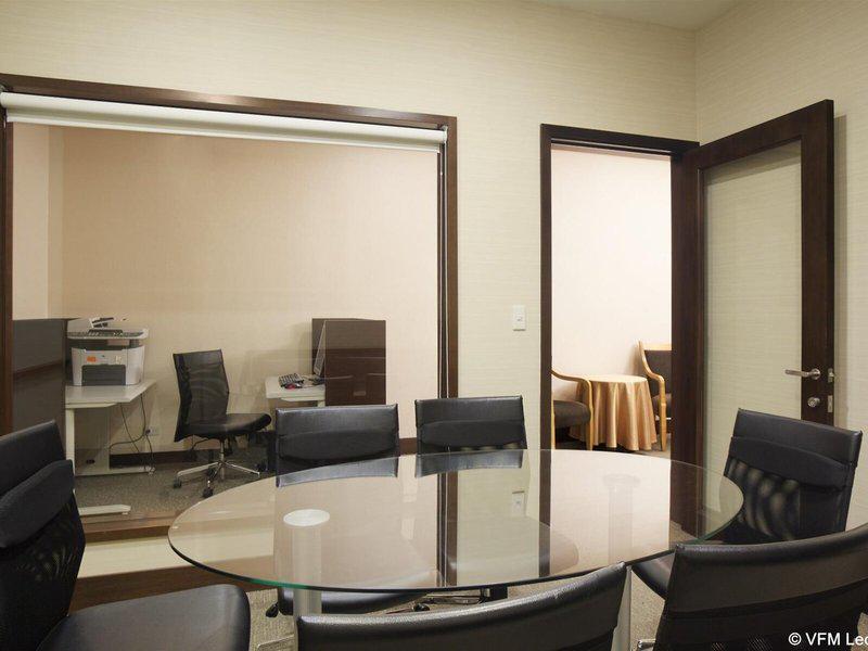 DC0CF1B6D75DA4E256D929F9F9AA004C