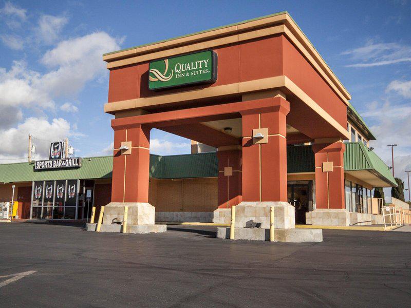 0B05356748C0023D70394707C7204D41