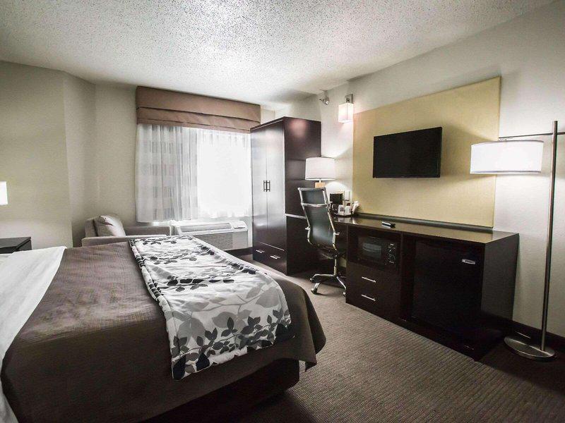 C5C25CD48F0114A37E1AF0A76D029B66