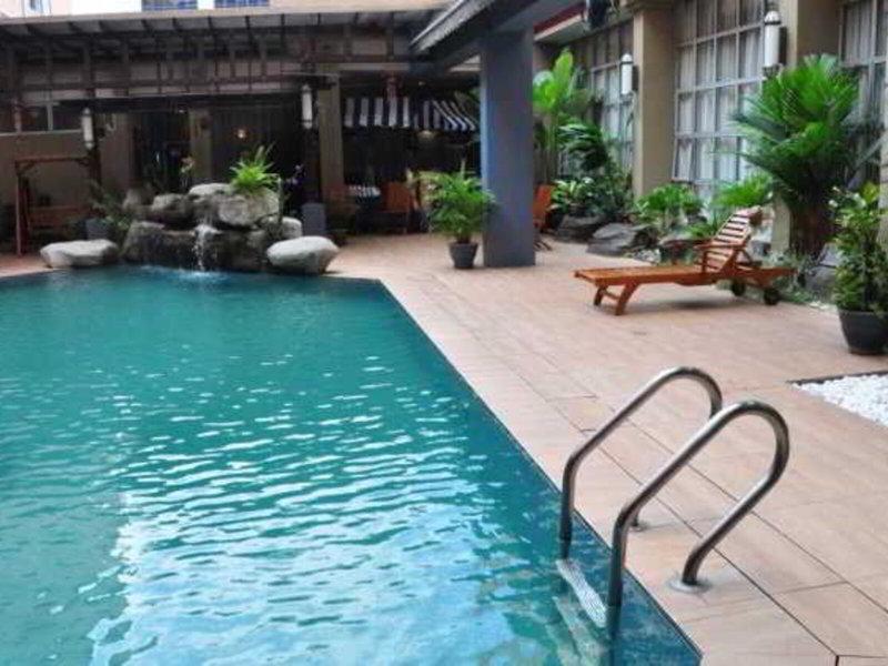 36E2A2EB46F59B65D6BA0F9EDBE94B86