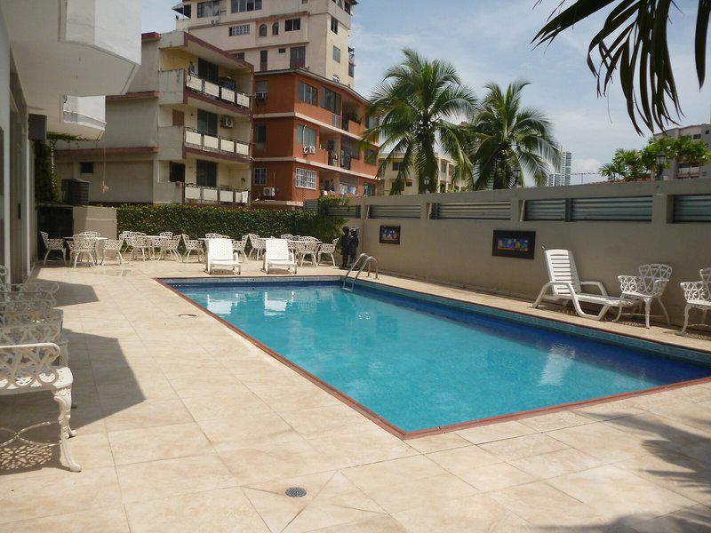 5FCF40D1206B449D7008A8EB359CEE1F