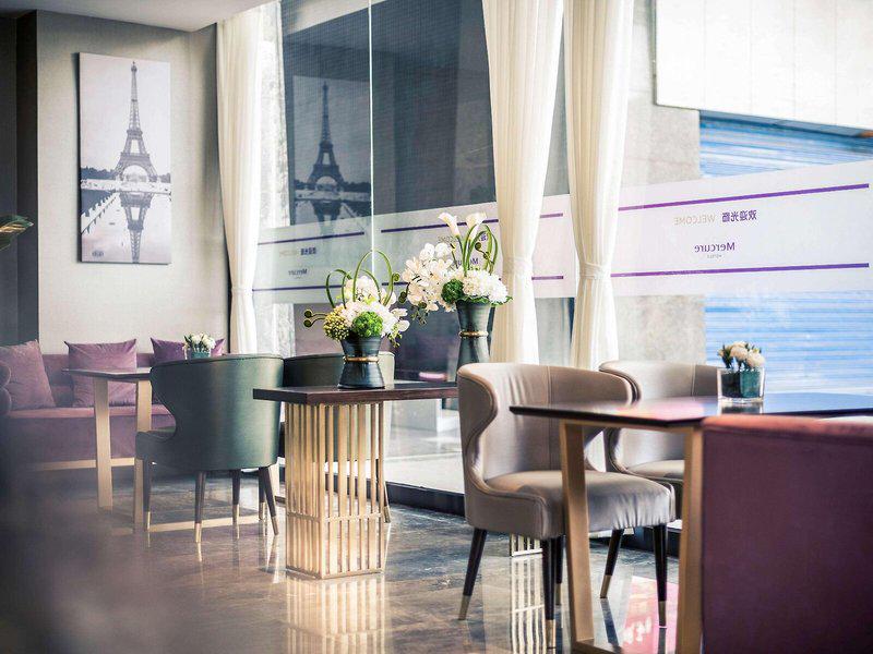 E8A6979F5845C0667E9824D8EE8BD9BB