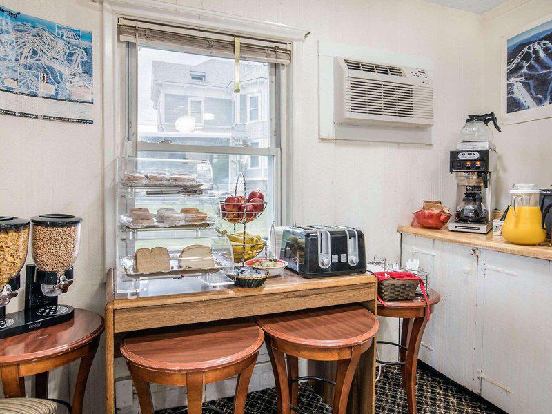 3DB7F09D62E111EB7DA384B452670A6F