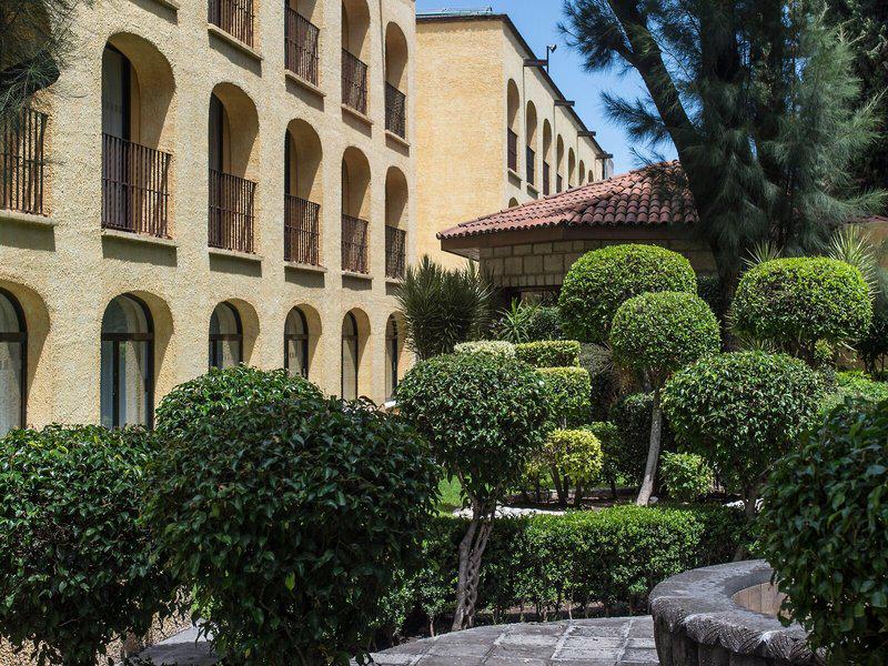 56D0198DDA673AB1853AA1D32D3CBE4E