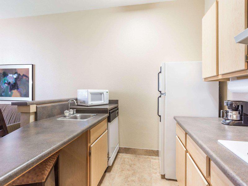 7F3400D0CF497BFE2126E5B1594C41D6