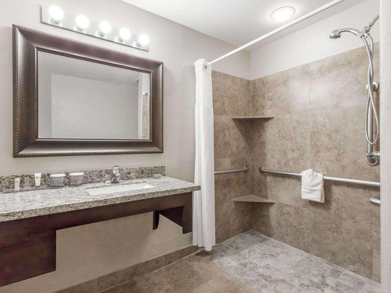 4979A73388A96129377B97F2C5AC5E4E