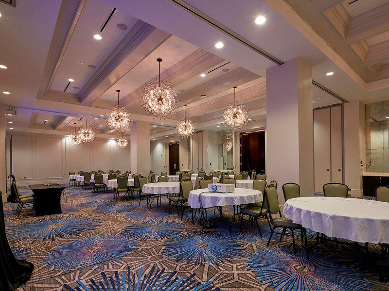 B09D7607057D430EEF69382DB8774E05