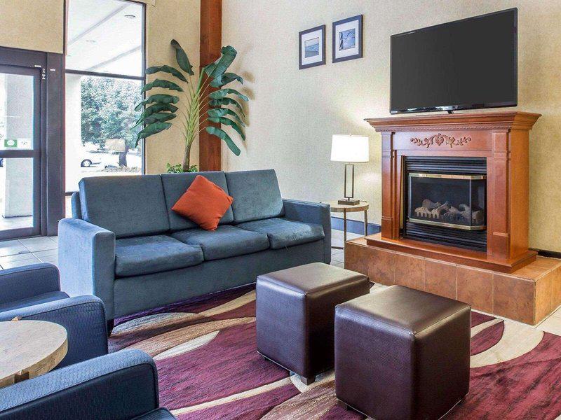 00C92DE2DDB835813264F4CD2872AB9B