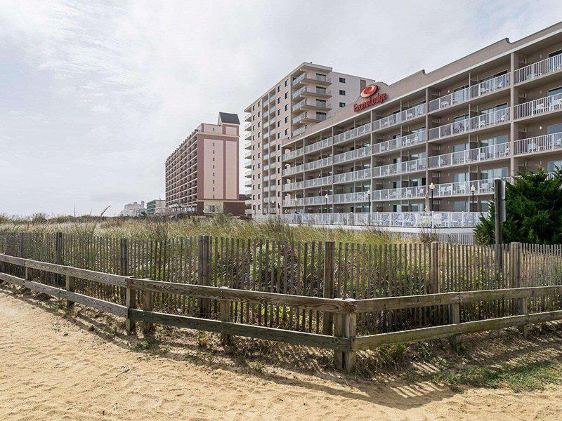 3B0694C839DD36C47DE8B77E34993557