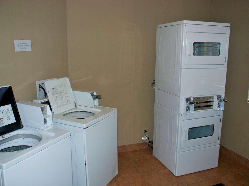 5856B1A3C8E2BB1A8D087A86E6E2889D