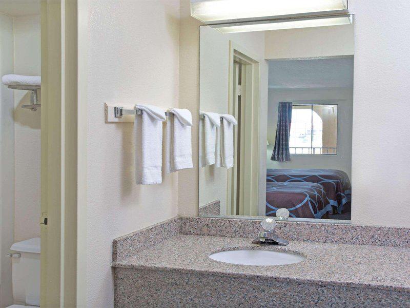 718D4D20B5EFCDC3B5EC4CE767FBF6CA