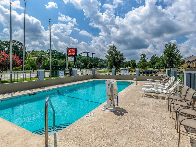 E9E7494100C69A3D1563F4D50811F427