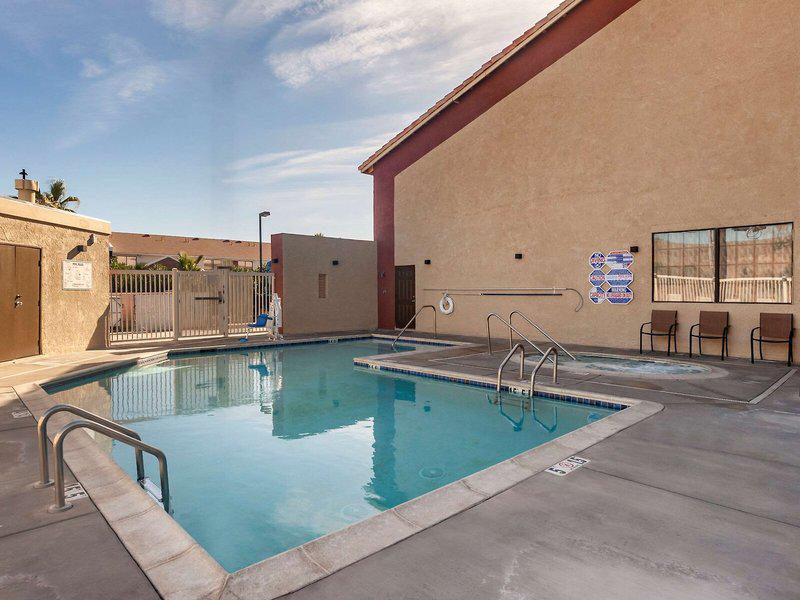 42463EEC0B60DA0F5E843189ADE6DD6C