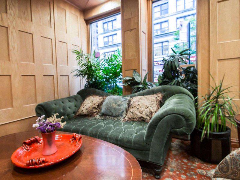 62CC2B0CF44BE2C601448FECF196046B