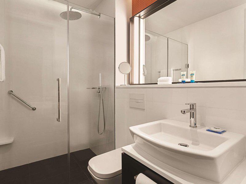 3D09EC8C549B38DEE4D3588EBA7E847F