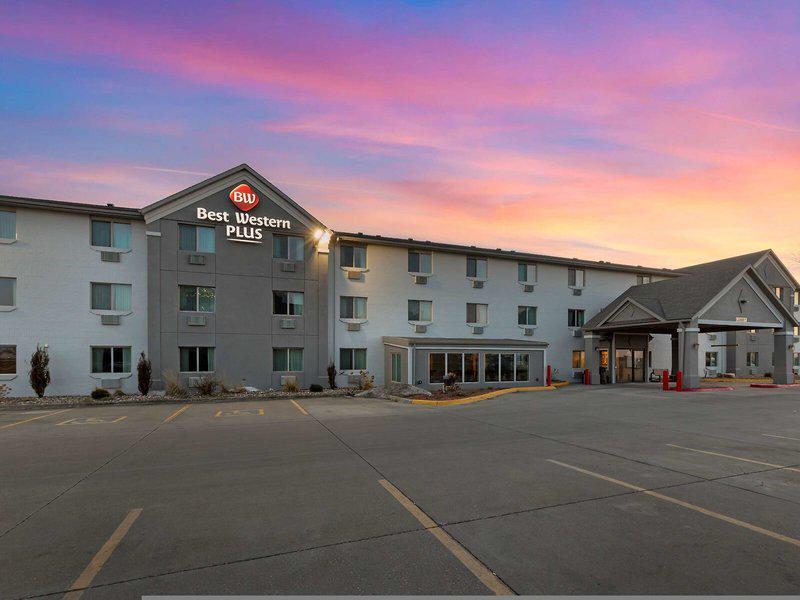 E593156A3652E01B423C6754D6C8E955