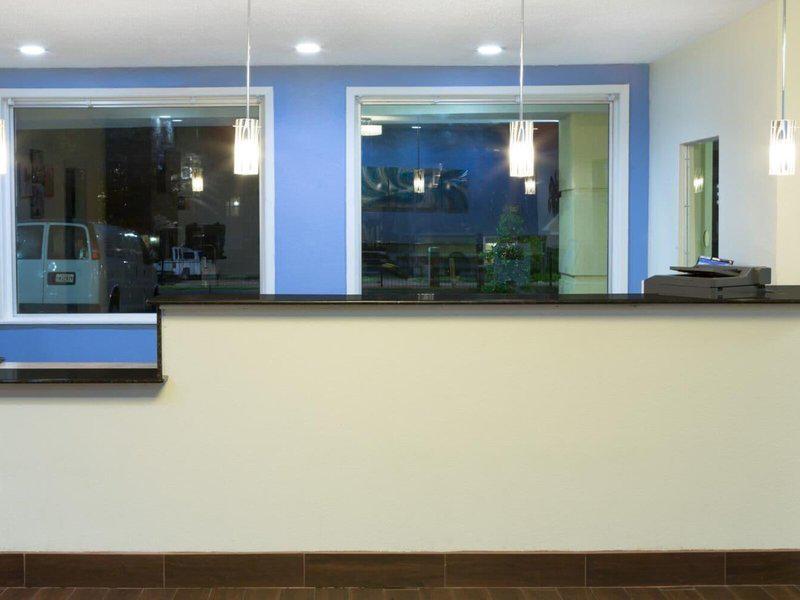 31D9ED17ED1FBF2B376AB00D465D6251