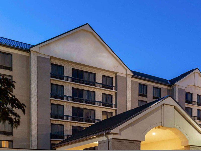 9ABAE019DA983A422BFFD89807A08469