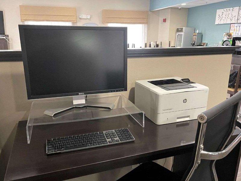 4470F35C4F84200A2C7F1DE1EA6BC1F5