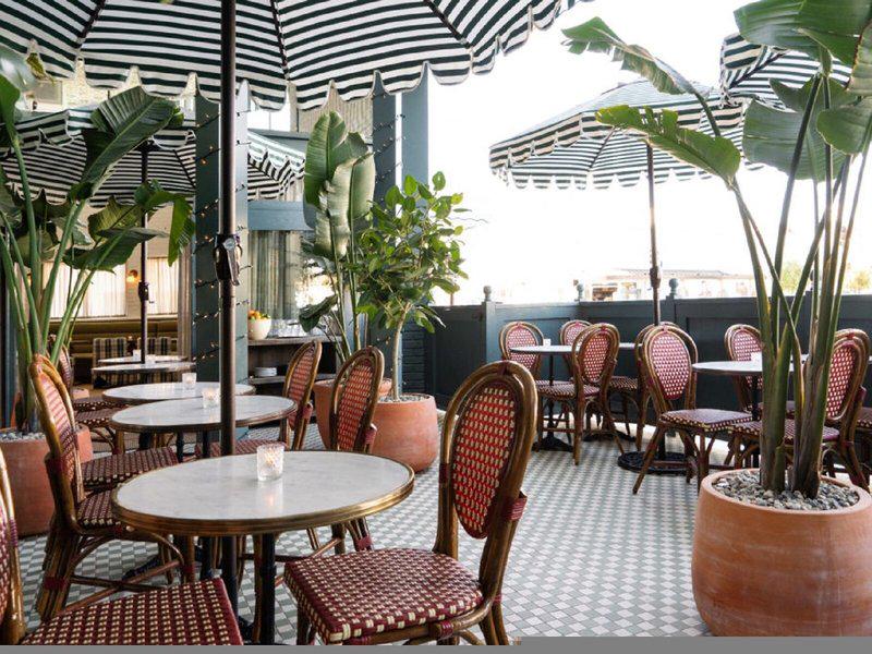 D967C1361FEBA0A12D8D0C487686992E