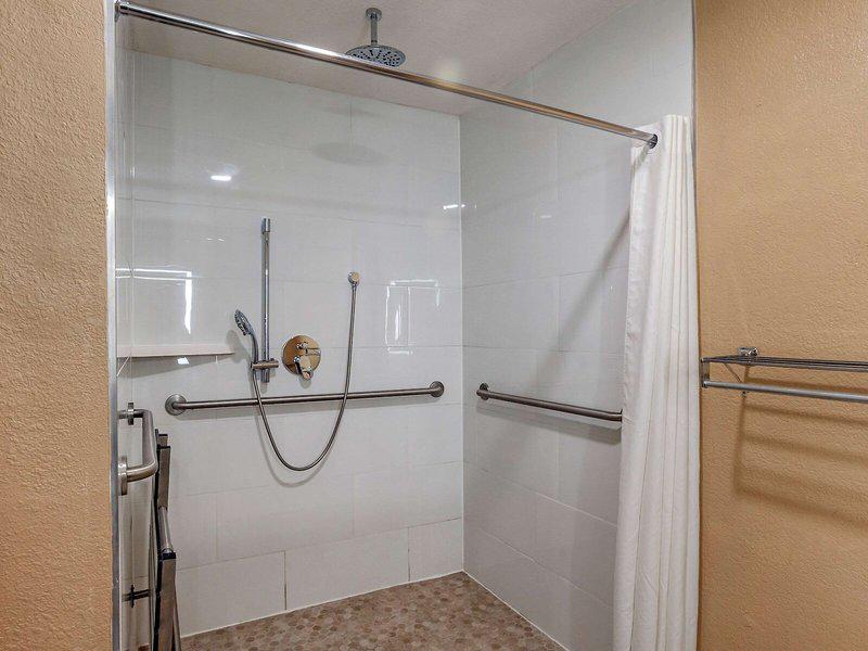 3040A824D0E0F227791F6359F262F23F