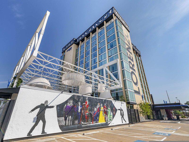 92FEC1E0AD5C0B18B6A92D072525591C