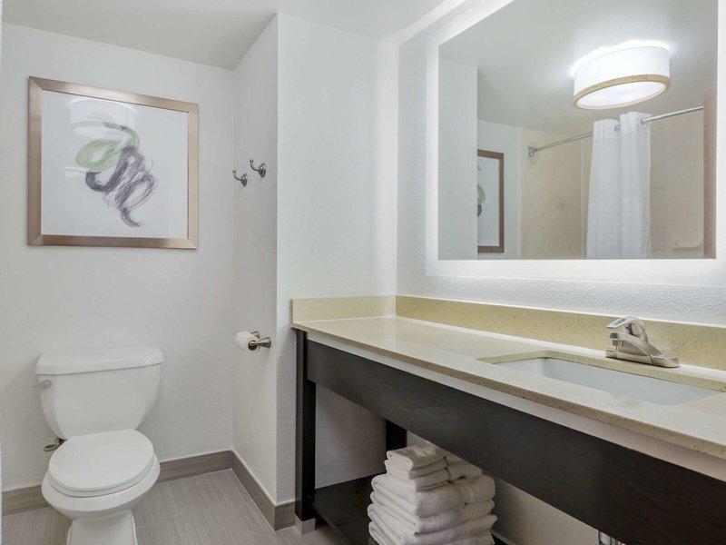 FA7015D13BC23A3BD41B66D6B3B22630