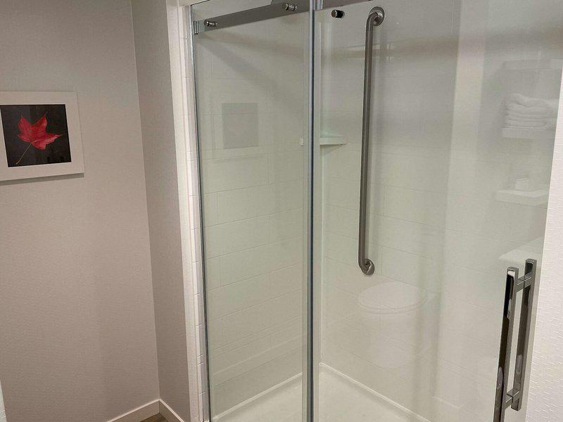 249738EBD1F3234D70A37B50D05A1364