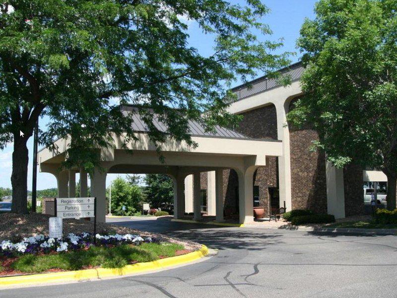 4B36829DD94EA749D3C36EC1BB8DEE83