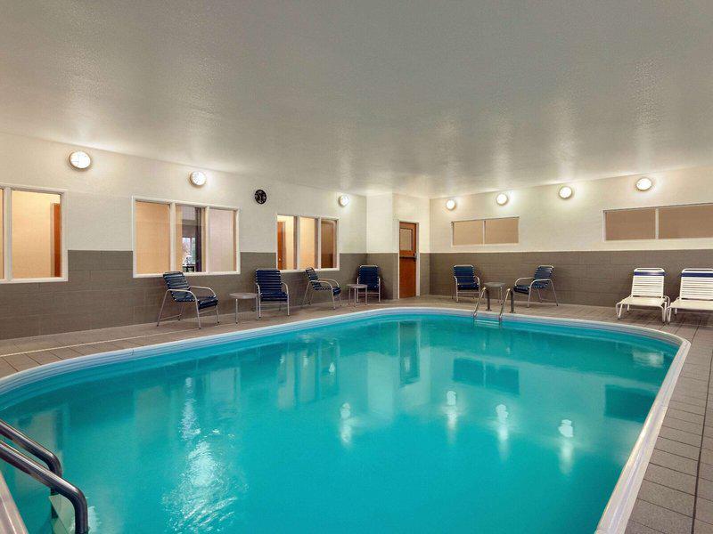 E561D465BA3117C288266D3D72C66C40